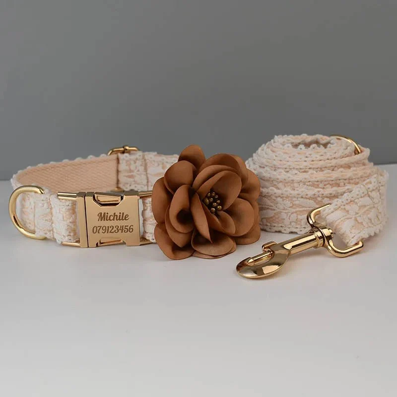 Collier pour Chien en Dentelle – Gravure Personnalisée, Fleur Amovible & Laisse Assortie