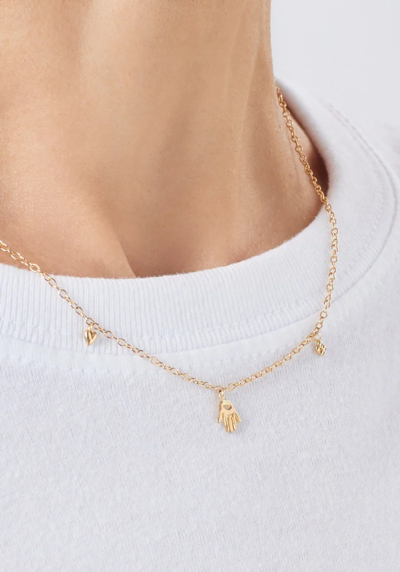 COLLIER DINA