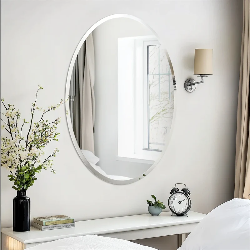 miroir décoratif ovale sans cadre pour intérieur élégant