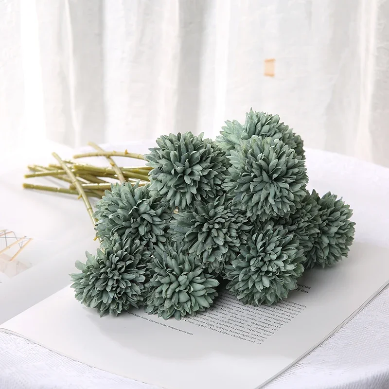 bouquet de fleurs artificielles pour décoration mariage et vases artisanaux
