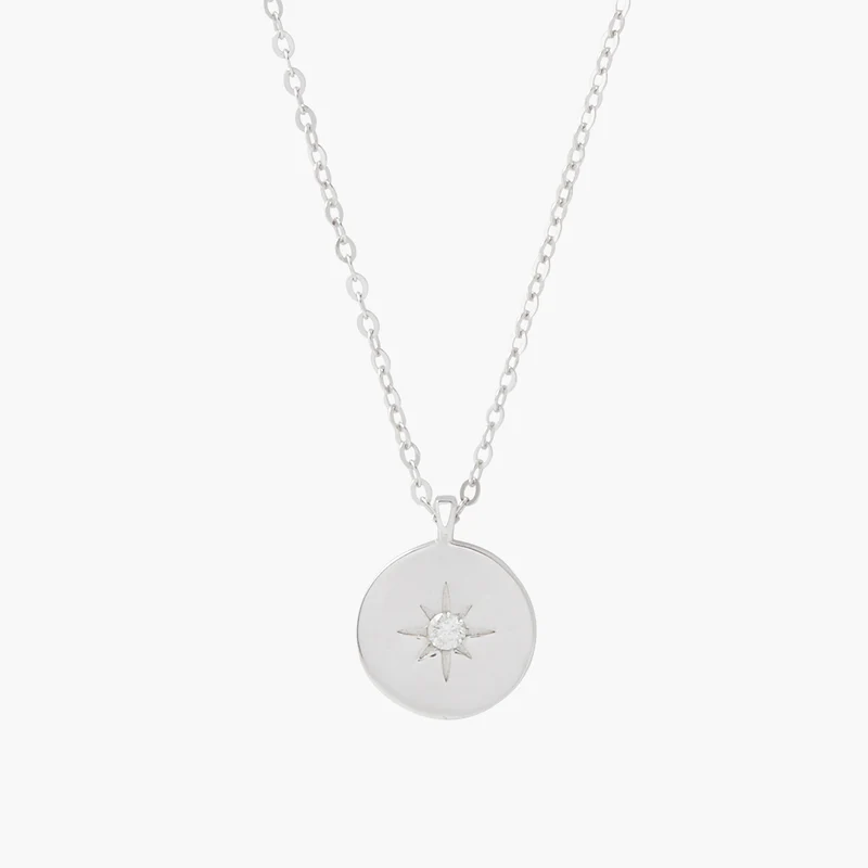 Collier fin argent 925 à médaillon serti d'un diamant 10 mm